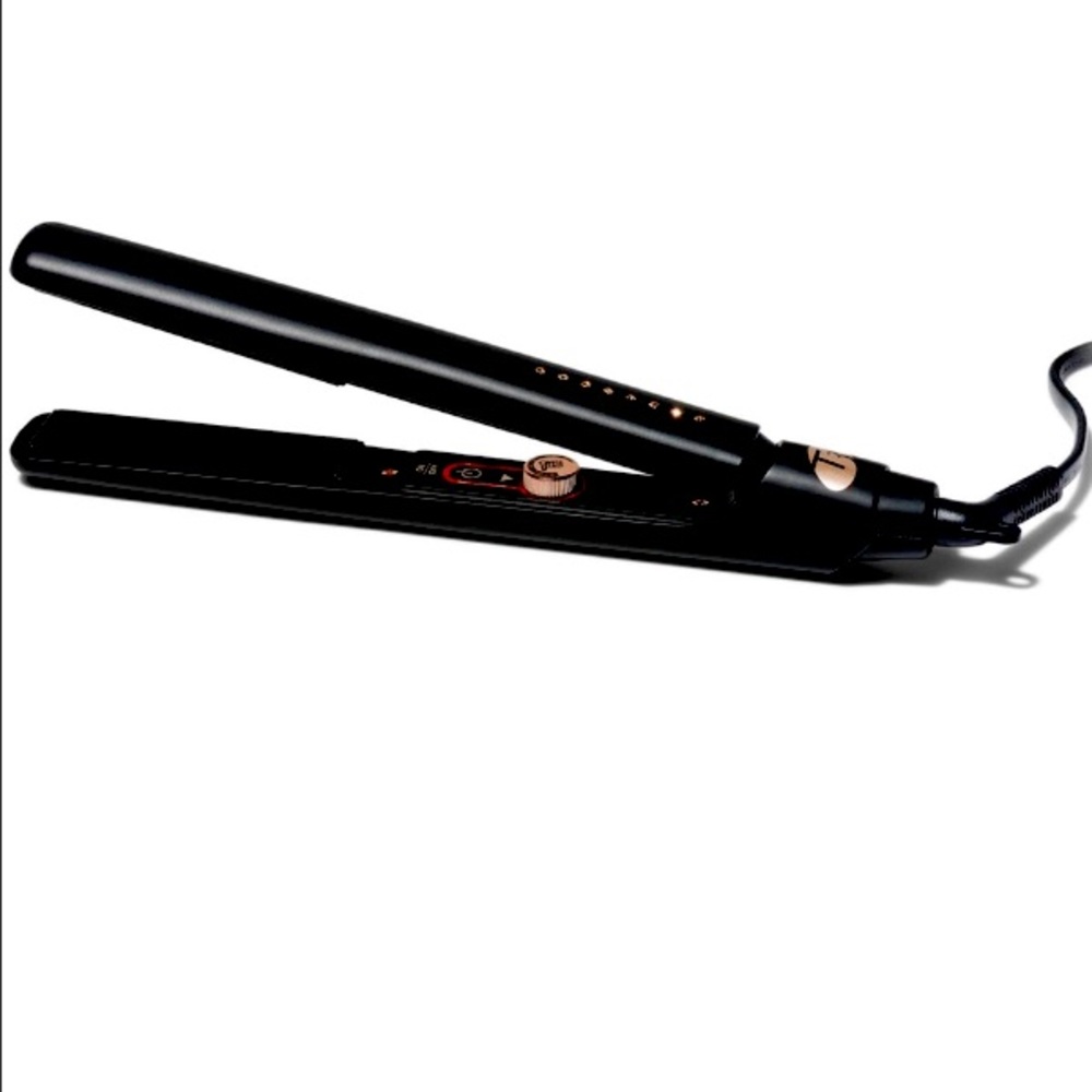 ❤️🥚T3 singlepass 1” ceramic styling iron Preloved best flat iron I’ve ever …